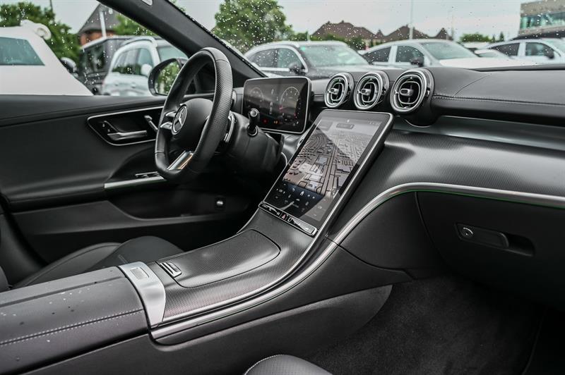 mercedes-benz C300 2025 - 30