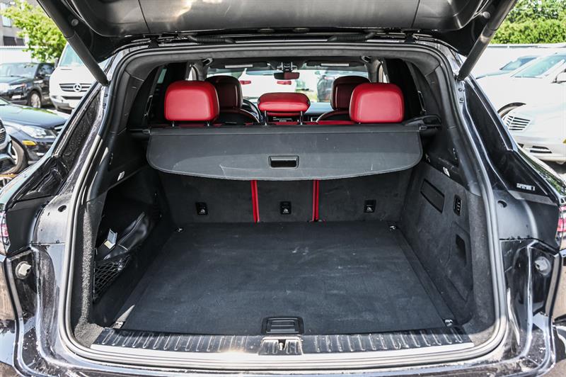 porsche Cayenne 2022 - 11