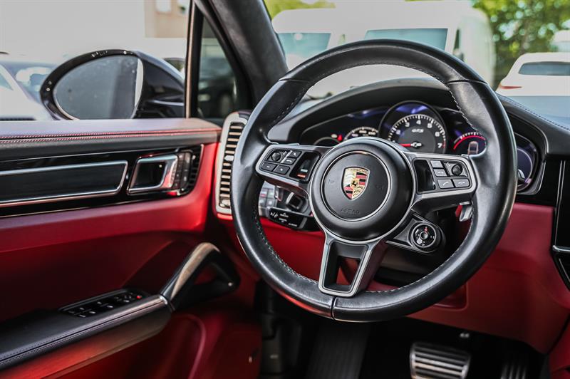 porsche Cayenne 2022 - 29