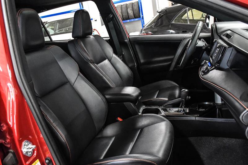toyota RAV4 2017 - 16