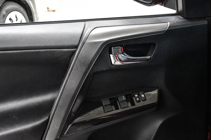 toyota RAV4 2017 - 21