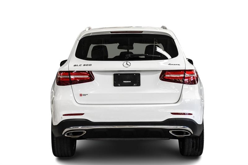 mercedes-benz GLC300 2017 - 9