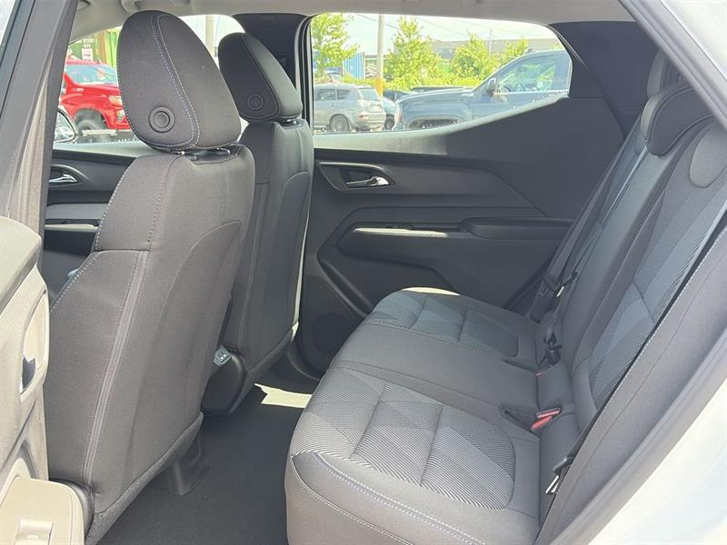 chevrolet Bolt 2027 - 30