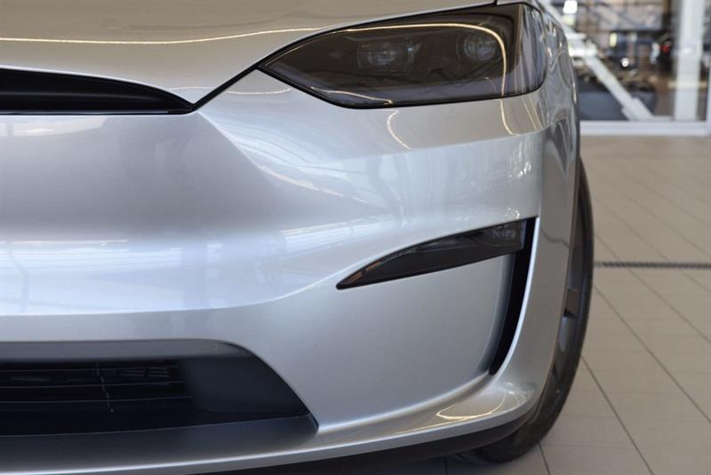 tesla Model X 2024 - 3