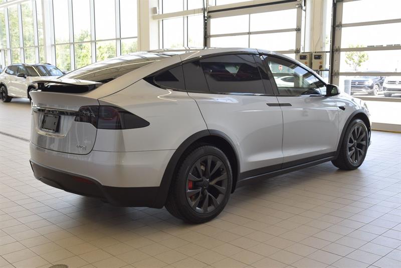 tesla Model X 2024 - 20