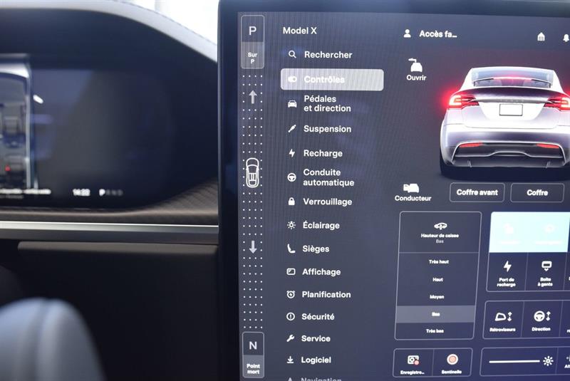 tesla Model X 2024 - 36