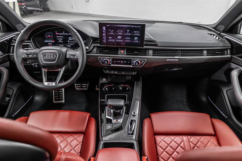 audi S4 berline 2024 - 36