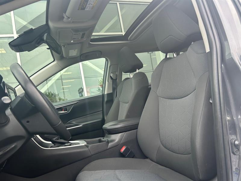 toyota RAV4 2022 - 11