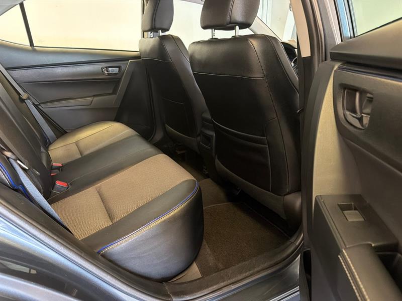 toyota Corolla 2018 - 18