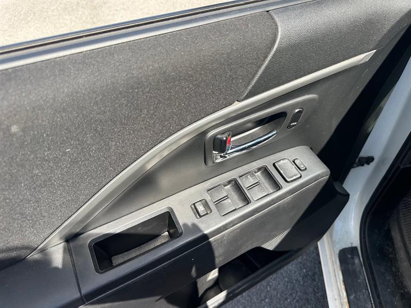 mazda Mazda5 2012 - 7
