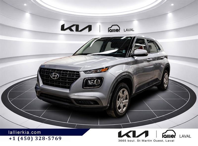 2022 Hyundai Venue - Image 3
