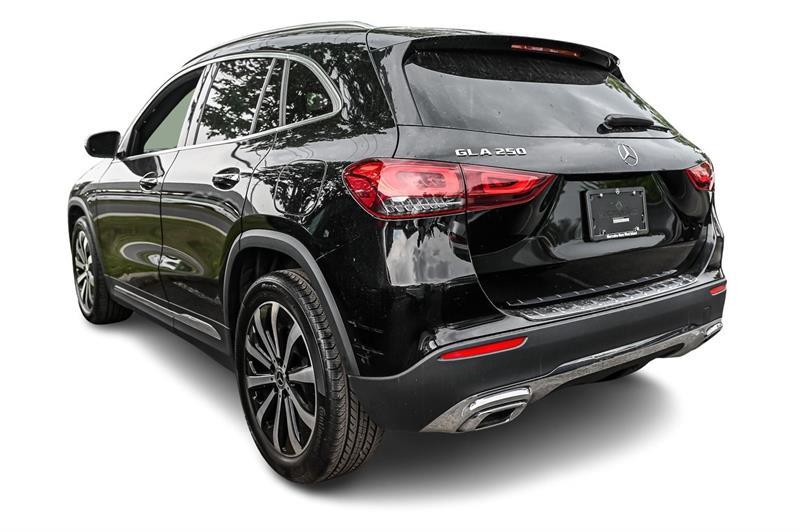 mercedes-benz GLA250 2023 - 4