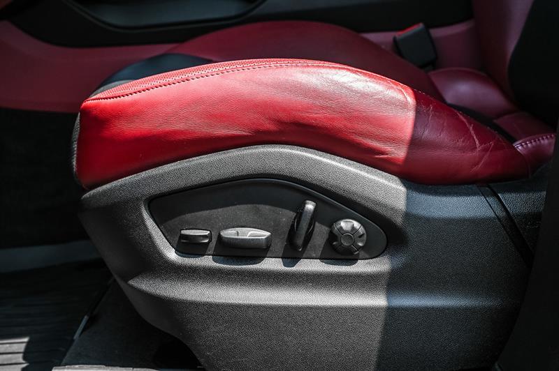 2022 Porsche Cayenne - Image 15