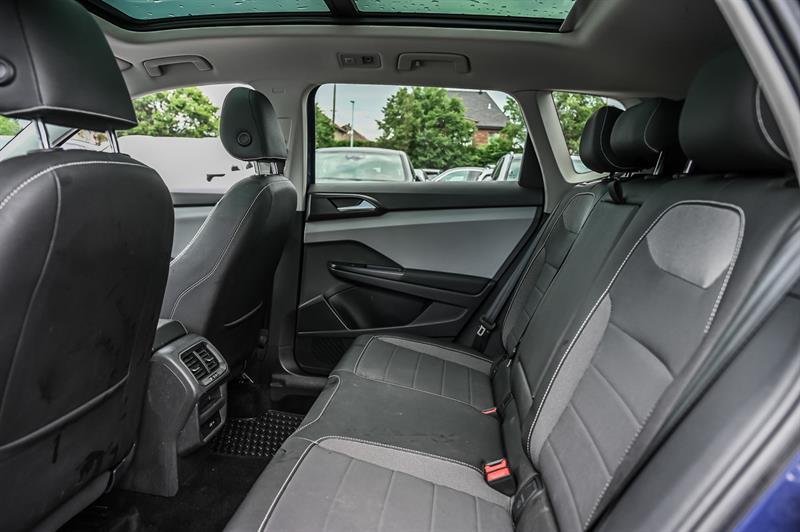 volkswagen Taos 2023 - 22