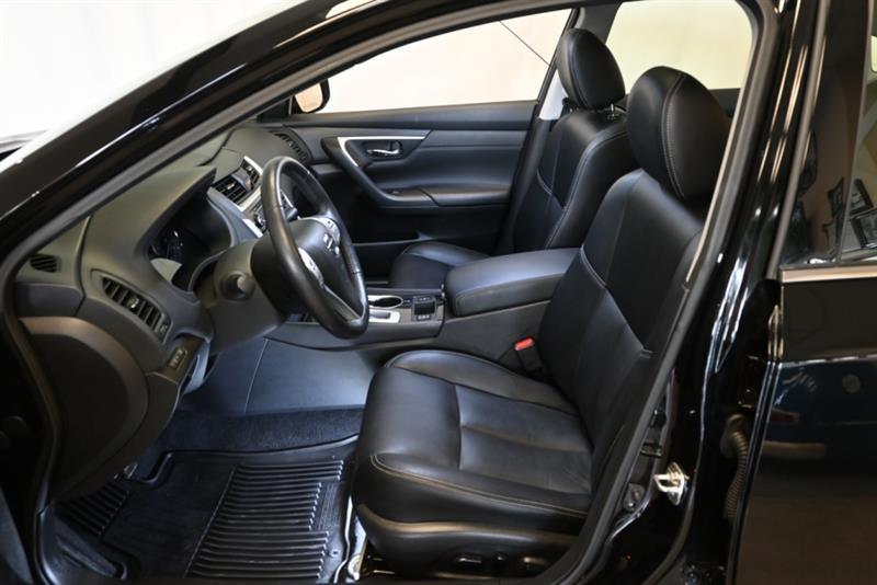 nissan Altima 2018 - 17