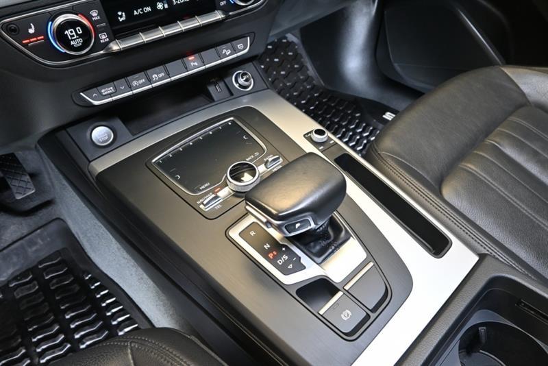 2018 Audi Q5 - Image 30