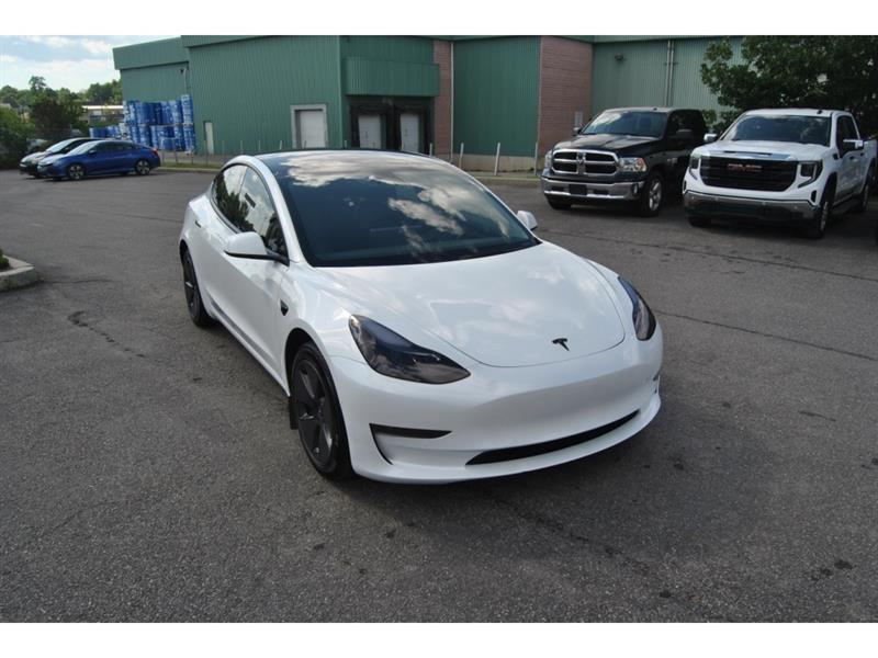 2022 Tesla Model 3 - Image 7