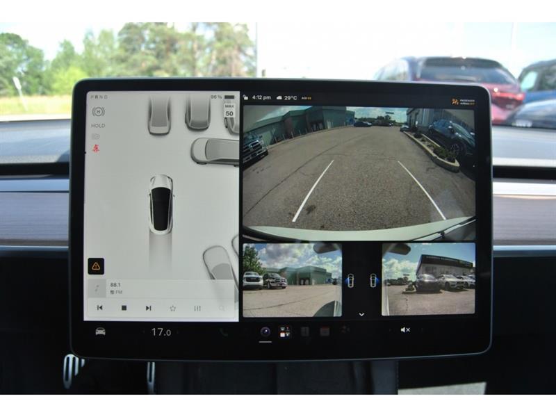 2022 Tesla Model 3 - Image 17