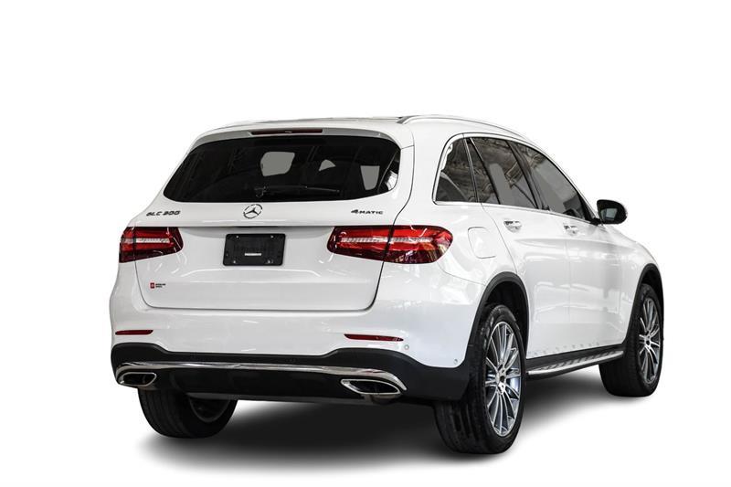 mercedes-benz GLC300 2017 - 7
