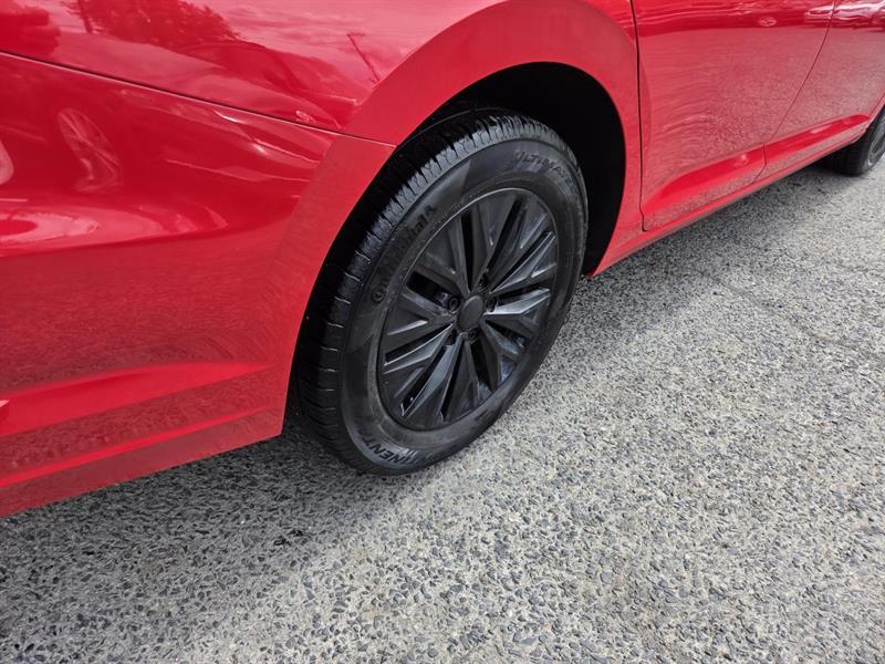 2019 Volkswagen Jetta - Image 8