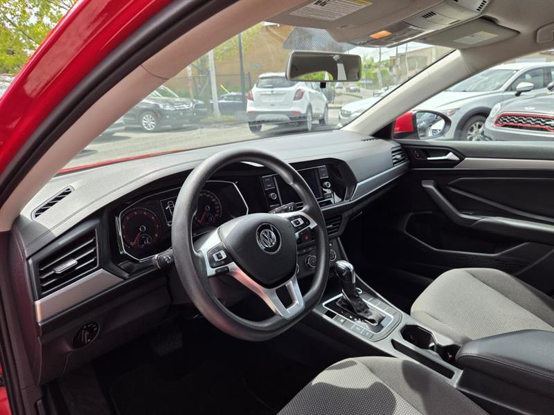 2019 Volkswagen Jetta - Image 15