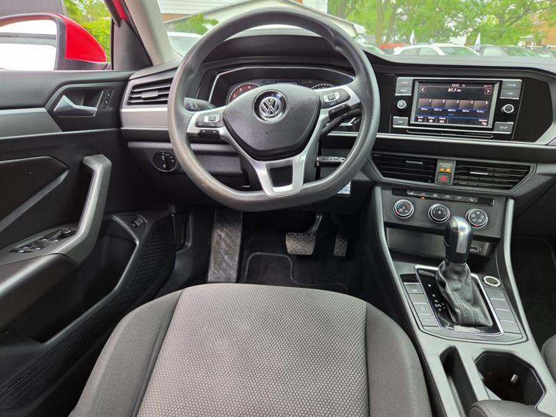 volkswagen Jetta 2019 - 14