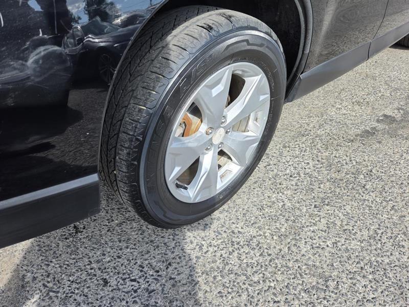 2015 Subaru Forester - Image 8