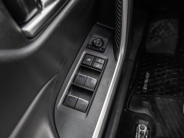 toyota RAV4 2022 - 13