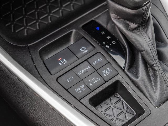 toyota RAV4 2022 - 16