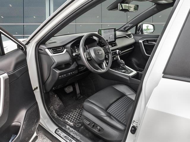 toyota RAV4 2023 - 8