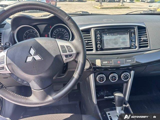mitsubishi Lancer 2017 - 16
