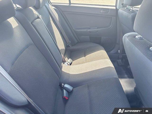 mitsubishi Lancer 2017 - 25