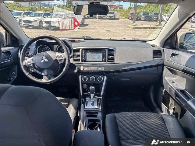 mitsubishi Lancer 2017 - 26