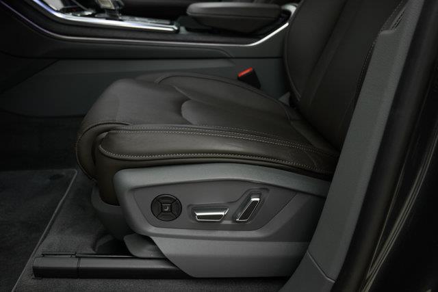audi Q8 2025 - 16