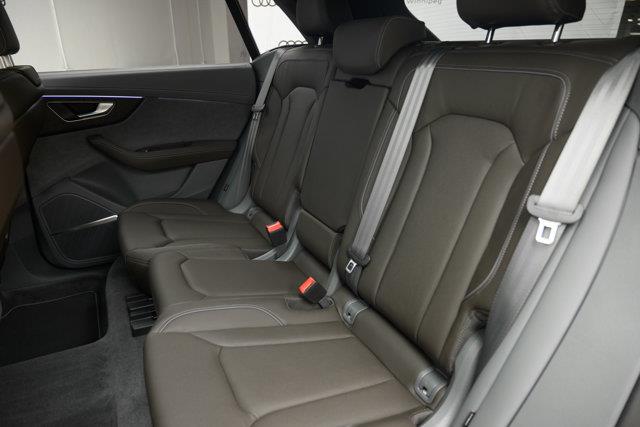 audi Q8 2025 - 28