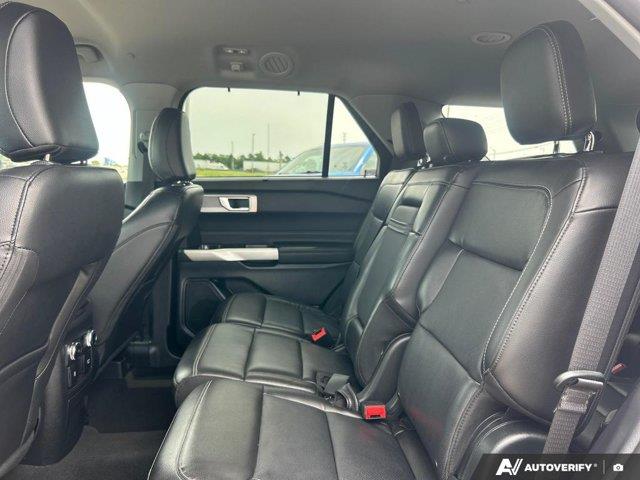 ford Explorer 2022 - 26