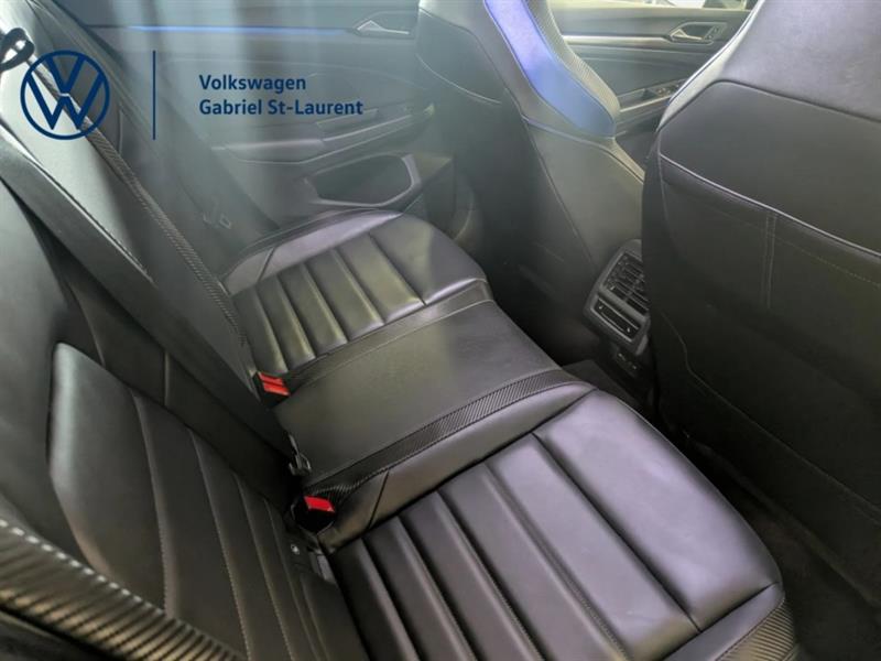 volkswagen Golf R 2025 - 17