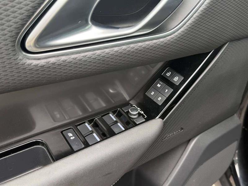 land rover Range Rover Velar 2022 - 29