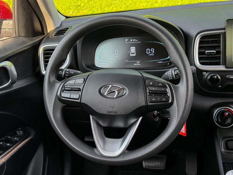 hyundai Venue 2023 - 14