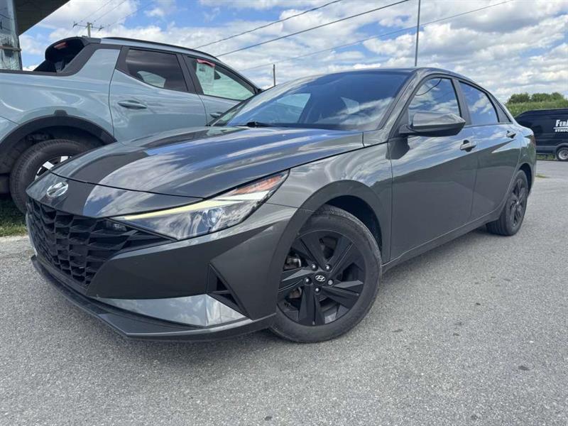 hyundai Elantra 2023