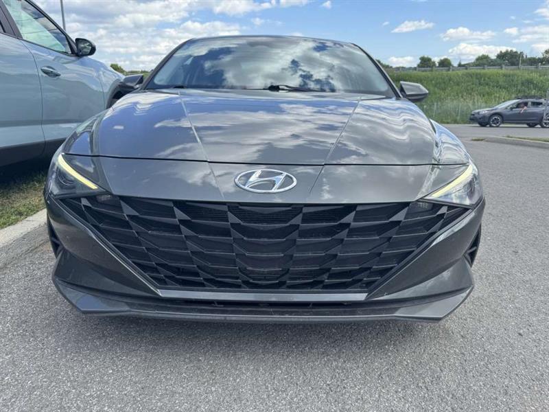 hyundai Elantra 2023 - 2