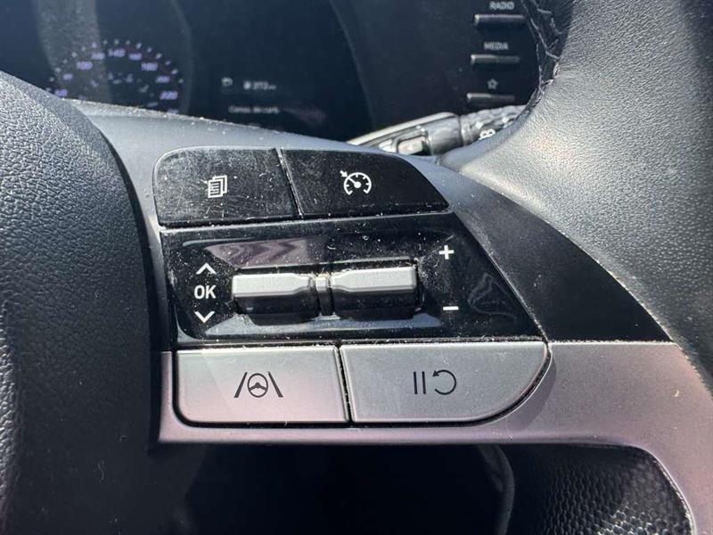 hyundai Elantra 2023 - 10