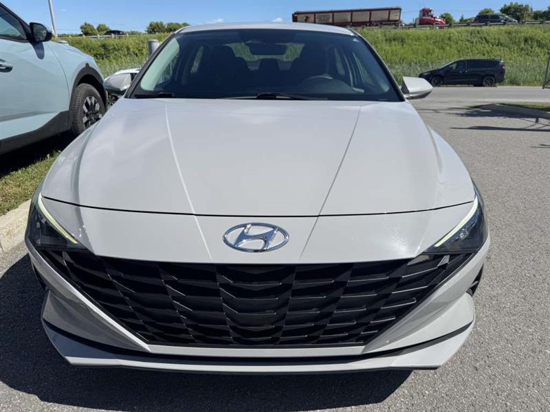 hyundai Elantra 2023 - 2