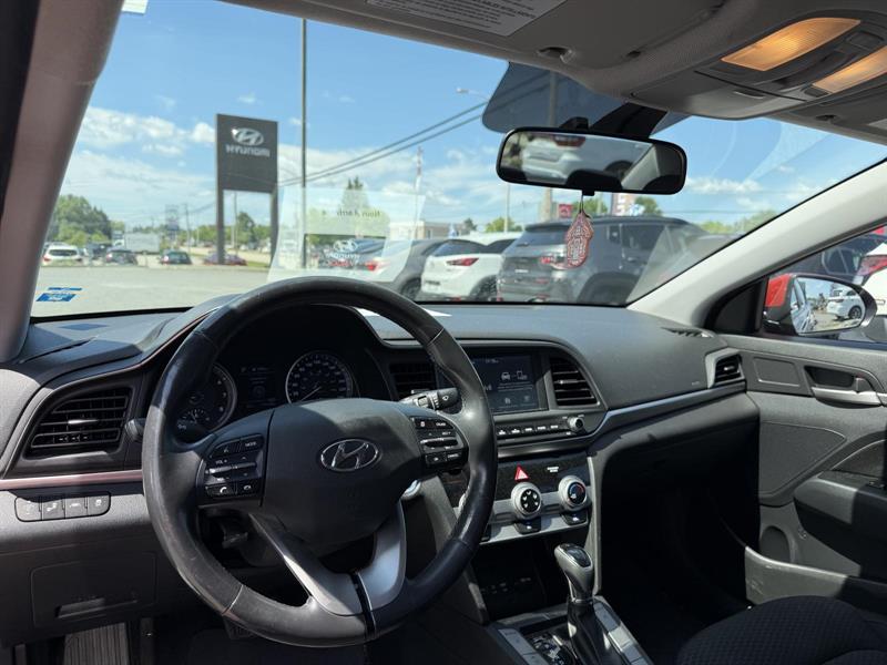 hyundai Elantra 2019 - 12