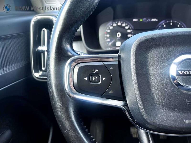 volvo XC40 2019 - 17