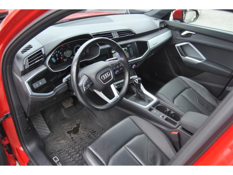 audi Q3 2022 - 13