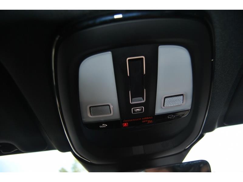 volvo XC60 2023 - 24