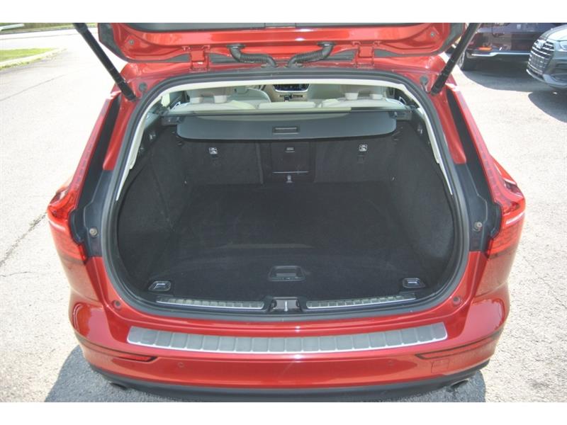 volvo V60 2022 - 11