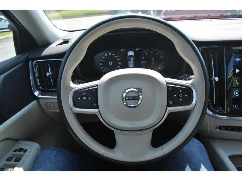 volvo V60 2022 - 14
