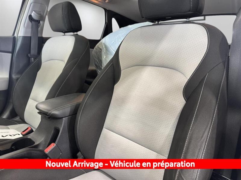 hyundai Elantra GT 2018 - 3